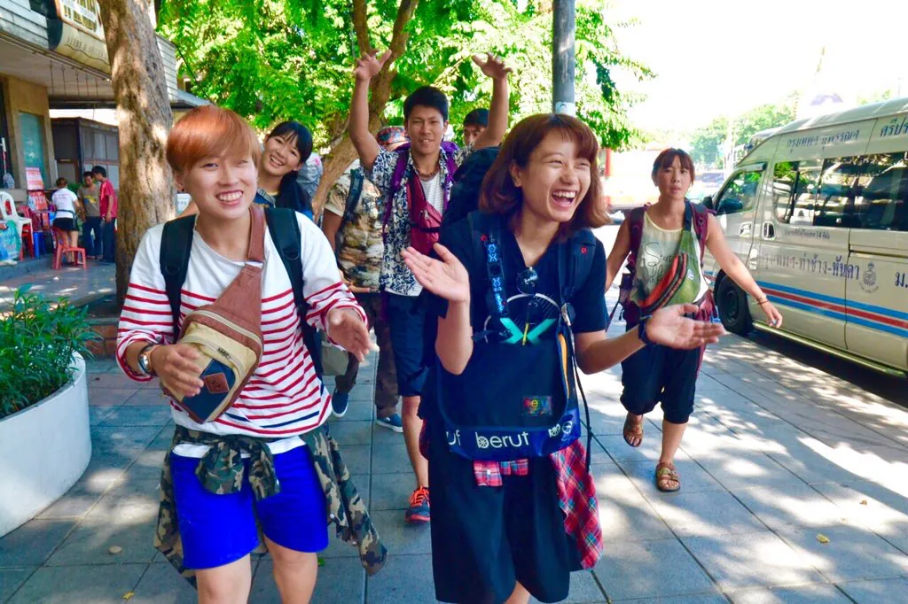 バンコクで旅を始める参加者たち
